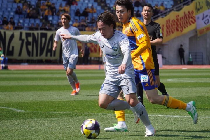 今治出身の小さな巨人が存在感！J2今治MF近藤高虎「自分たちが試合で勝っていくことによって…」と傷ついた地元のために奮闘