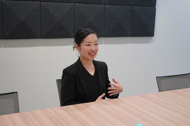 流通事業本部ブランド＆リテール事業部で、ライフスタイル事業開発室長 河野由佳さん