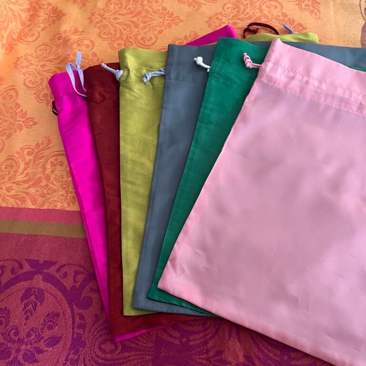 「SUTAKO369」の巾着袋