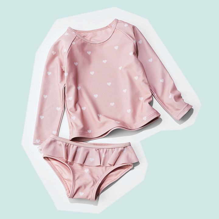 ジェイミーケイのピンクにハート柄のスイムトップスとスイムショーツ