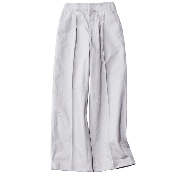 エブールのグレーのワイドパンツ