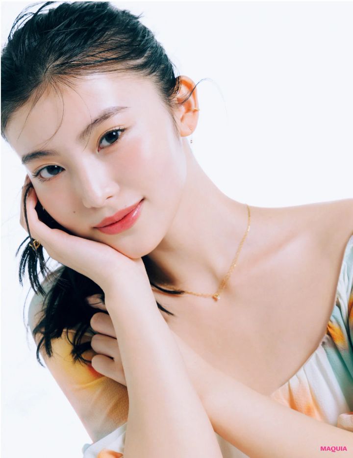 美容医療級のハリ肌を叶えるには、ハイライト&ローライトの塗り分けがカギ。使う順番も超重要！