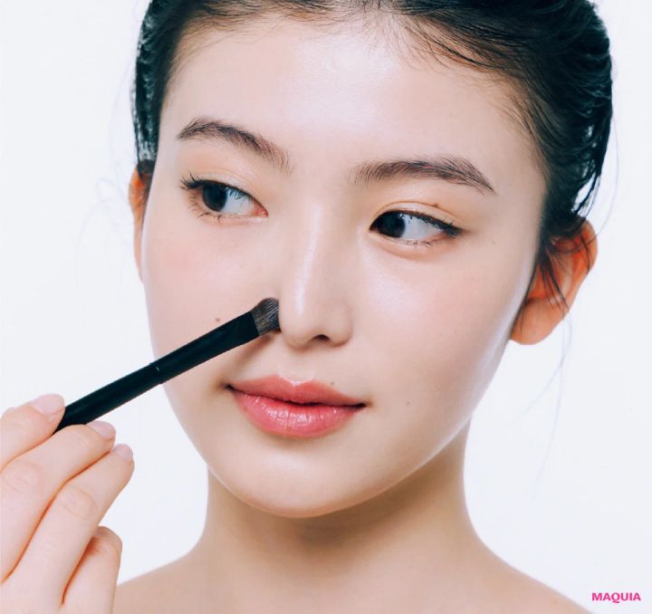 美容医療級のハリ肌を叶えるには、ハイライト&ローライトの塗り分けがカギ。使う順番も超重要！_15