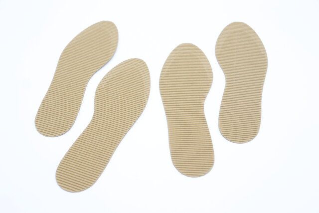 段ボールインソール（2足入、23cmー25cm）