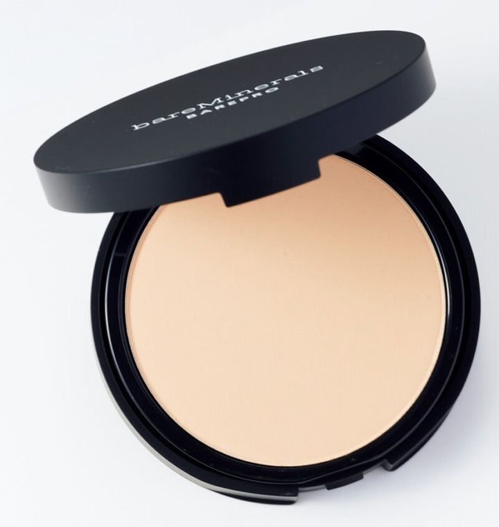 ベアミネラル ベアプロ 24HR パウダー ファンデーション 全7 色 ¥5 ,720 ／ベアミネラル