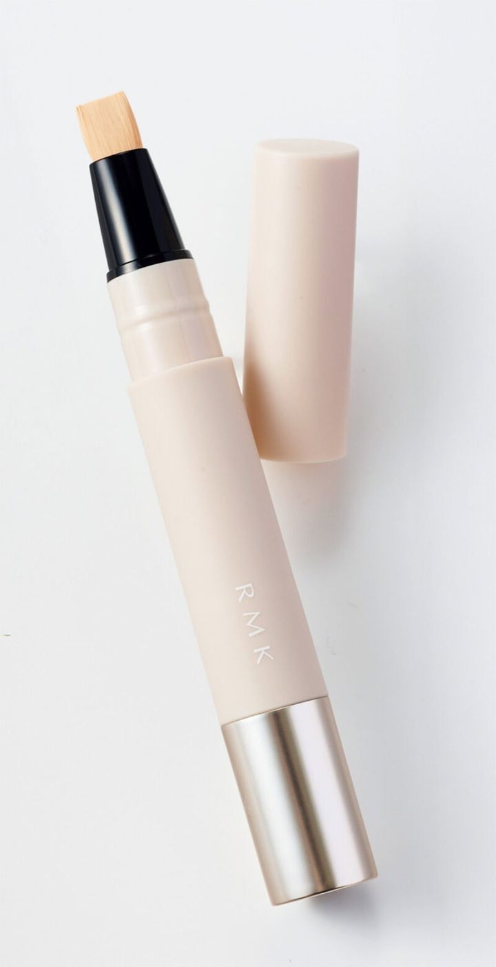 RMK コレクティング ヴェール コンシーラー 01 SPF17・PA++ ¥4 ,400／RMK Division