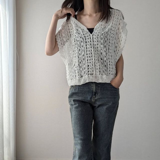 しまむらのリブカップツキキャミを着たコーデ