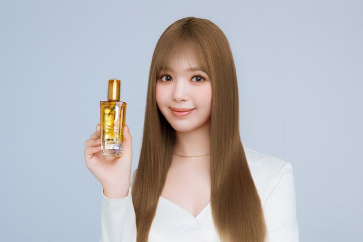 藤田ニコルさん、「ロレアル パリ」とのコラボ動画に出演（Supported by VOCE）