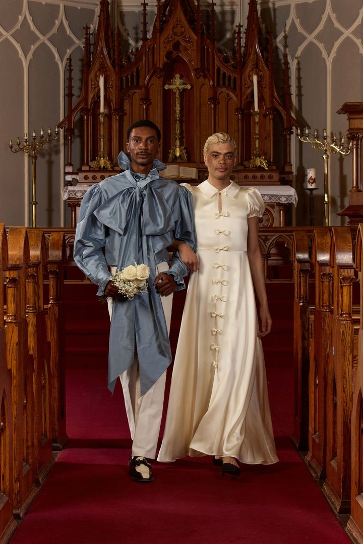 タナー フレッチャー 2026年春夏ブライダルコレクションより。