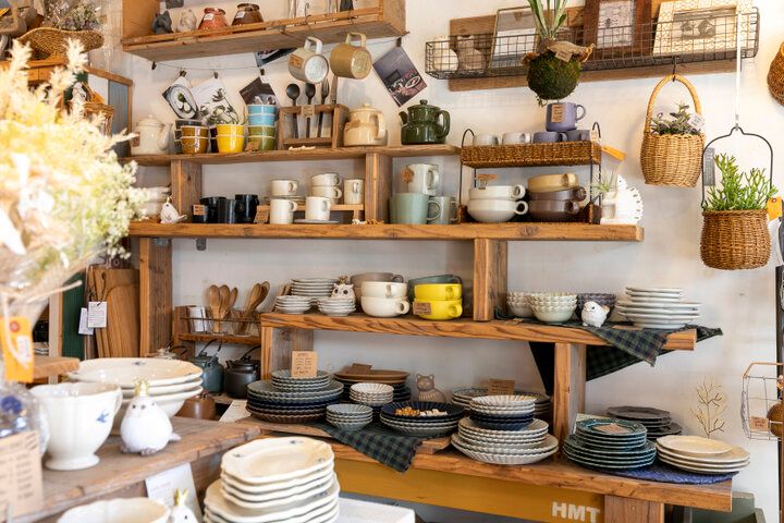 鎌倉の街歩きでふらりと立ち寄ってお買い物♪暮らしをナチュラルに整える雑貨屋さん「HMT」