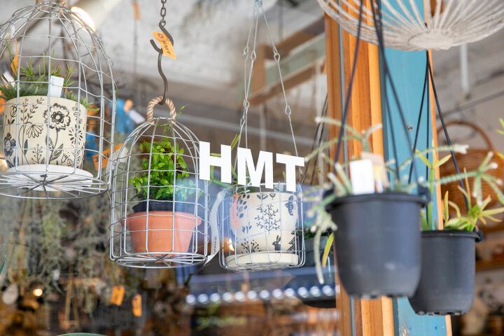 鎌倉の街歩きでふらりと立ち寄ってお買い物♪暮らしをナチュラルに整える雑貨屋さん「HMT」