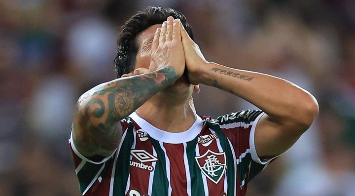 婚約者女性の浮気がYouTubeのサッカー動画でバレる…ファンが怒りの告発！ 「浮気相手と一緒に映ってる」