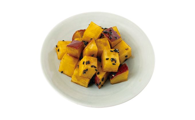 お弁当にはもちろん、デザートがわりにも◎さつまいもの副菜「ひと口大学いも」のレシピをご紹介【最新号からちょっと見せ】の画像1