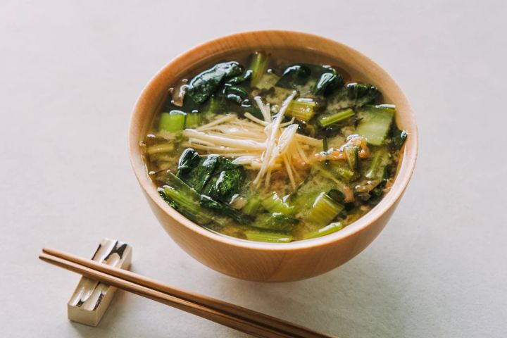 梅味噌玉 梅干し×レンチン小松菜＋生姜千切り レシピ 長谷川あかり