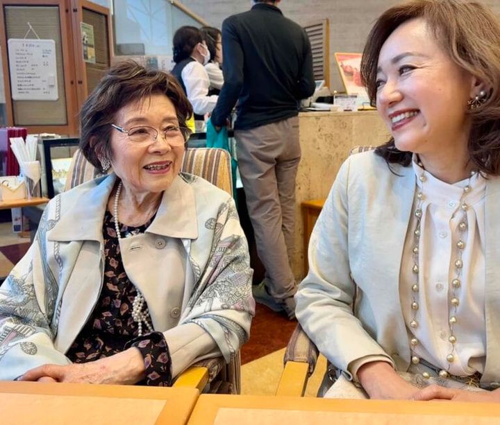 『素敵なあの人』公式ブロガー・鈴木恵さんとお母様