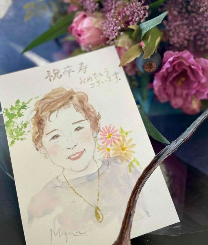 鈴木恵さんのお母様の似顔絵