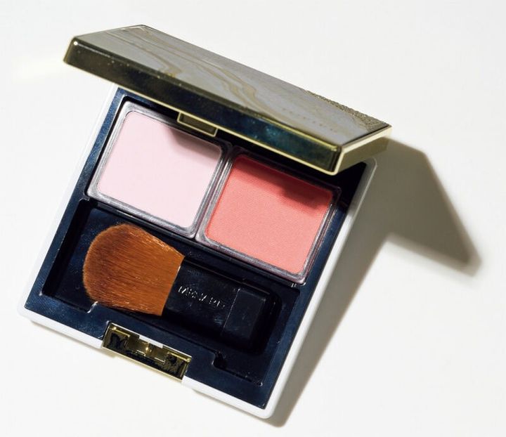 メナード ジュピエル フェイスカラーコンパクト29 ￥5,500／メナードお客様相談室