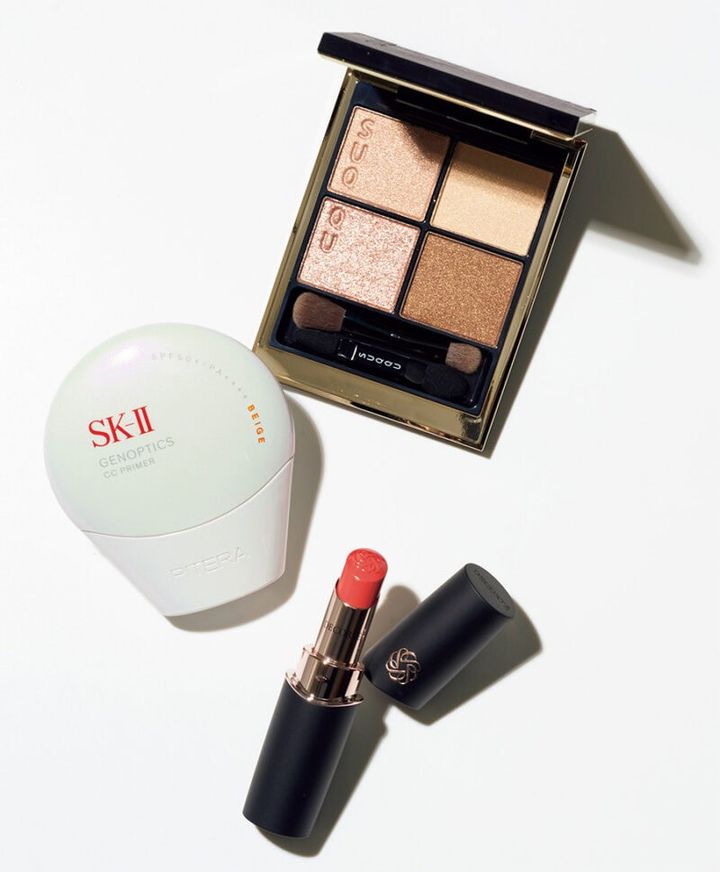 （上から） スック シグニチャー カラー アイズ 14 ￥7,700／SUQQU SK-Ⅱ ジェノプティクス CC プライマー ナチュラルベージュ SPF50+・PA++++ 30g ￥9,900／SK-IIお客様相談室（4月20日発売） コスメデコルテ ルージュデコルテ クリームグロウ 11G ￥5,500／コスメデコルテ