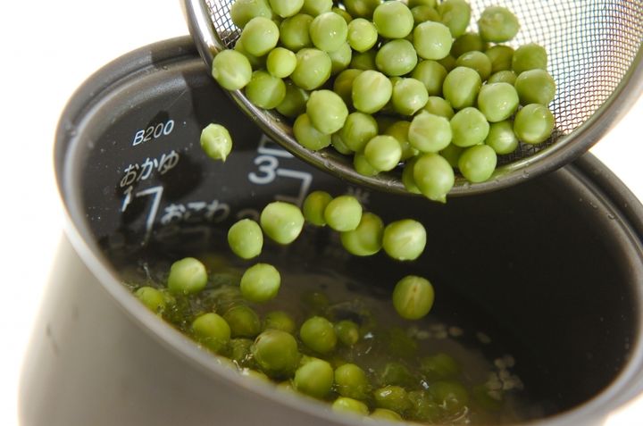 グリンピースご飯の作り方1