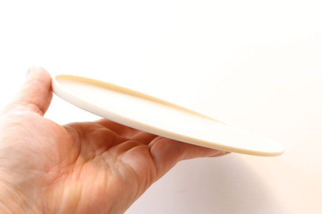 ダイソーのお皿として使えるまな板 16cm3