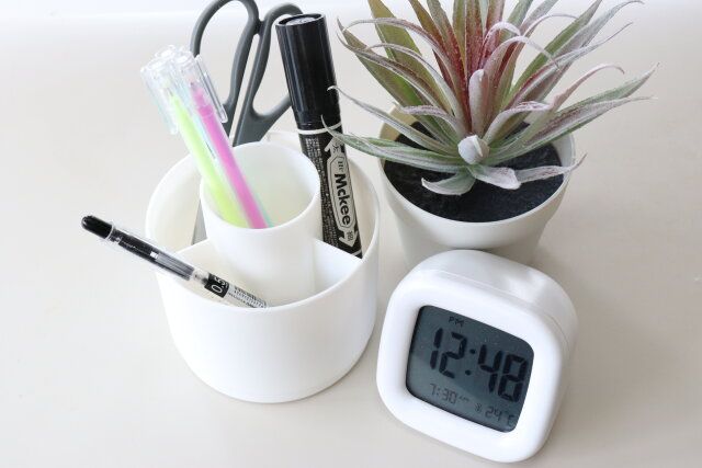 ダイソー 回転できる収納ケース 使用例 文房具