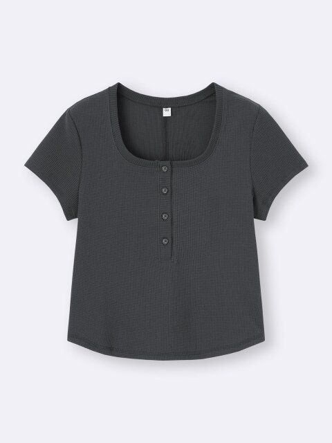 GUのワッフルヘンリーネックT