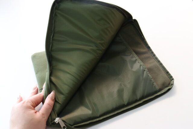 ダイソー バッグインバッグ（3ポケット、A4、グリーン） 作り