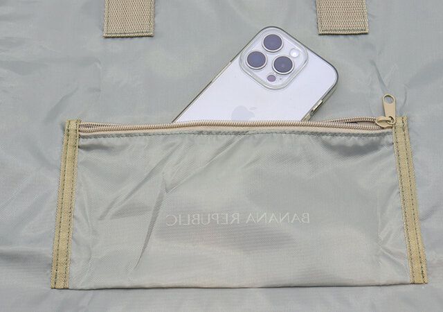 素敵なあの人付録バナナリパブリック大容量バッグレビューファスナーポケット