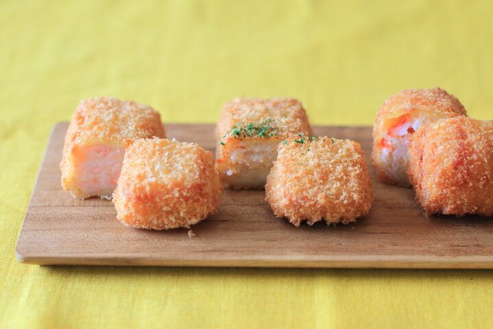 名古屋土産の定番・海老せんべいの「坂角総本舖」プロデュース♪究極の海老カツサンドって？