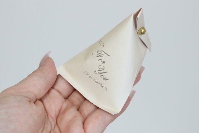 プチギフトテトラ型（シンプルくすみカラー、8枚） 完成