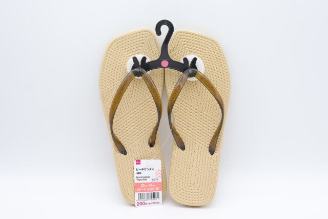 ダイソーのビーチサンダル（縄風 22cm-24cm）1