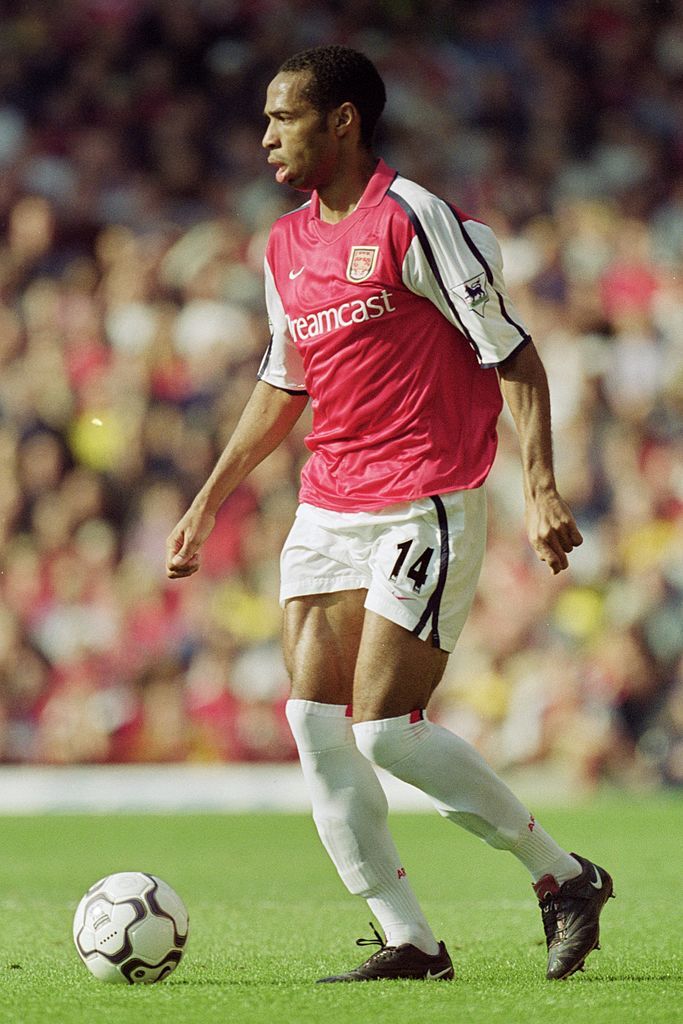 ナイナイやべっち、顔が似てる日本代表FWの『靴下の履き方』をマネすると宣言！