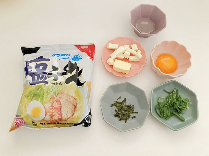 クリチーバター塩焼きそばの材料