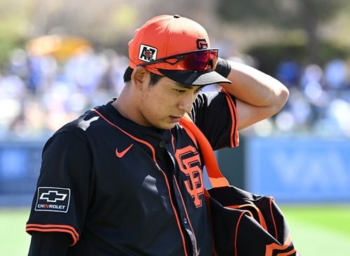 【韓国のイチロー】 ジャイアンツ イ・ジョンフ ユニフォーム 韓国のイチロー」イ・ジョンフ、打撃不振で「存在感ゼロ