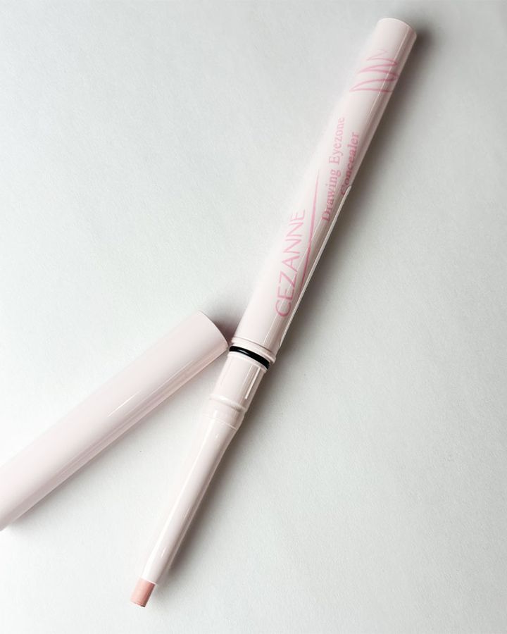 セザンヌ 描くアイゾーンコンシーラー