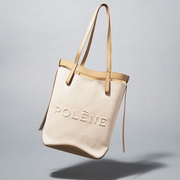 ポレーヌのレザーとキャンバス地がコンビになったバッグ