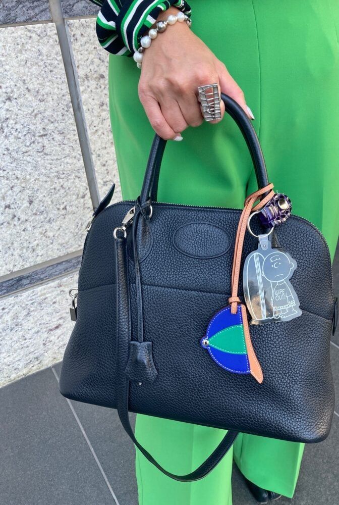 「エルメス」のバッグとチャーム