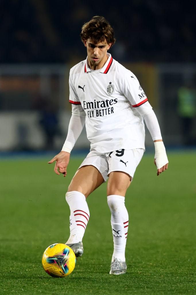 サッカーの歴史上「最も高額で取引された10代選手」トップ5