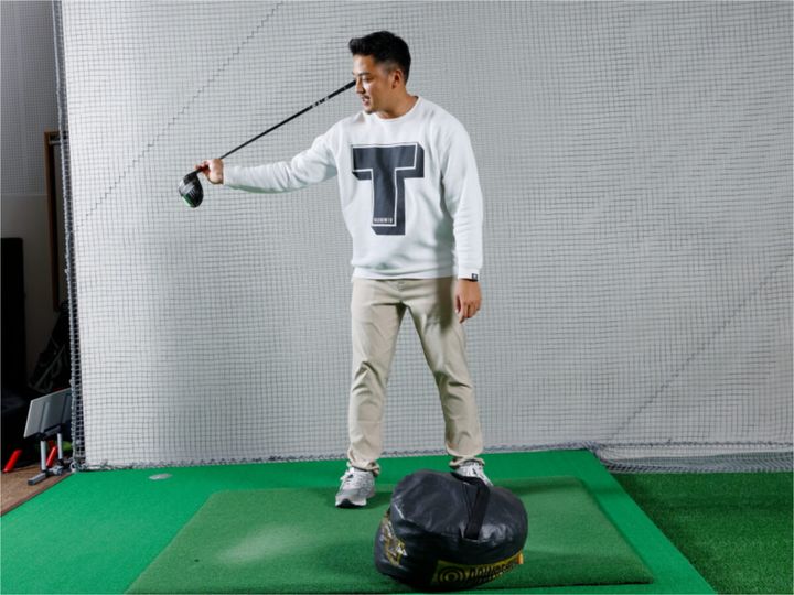 “ヒンジ”って何か知ってる？飛ばしたいときの手首の使い方をレッスン