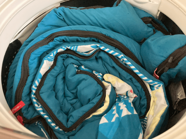 絶対に失敗しない！春キャンプ寝袋の選び方と注意点を上級キャンパーが徹底解説