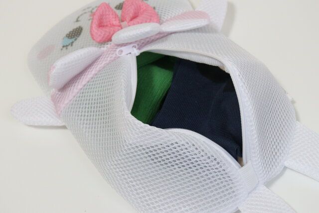 洗濯ネット、ぬいぐるみ型（ディズニー マリー） 使用例