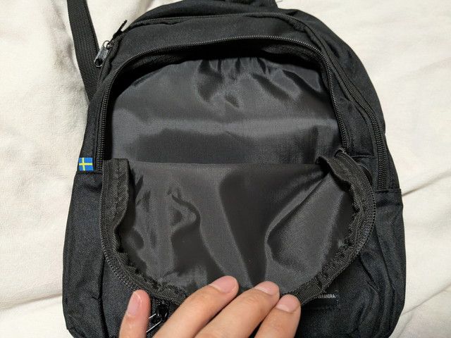 モズワンショルダー開いたところ