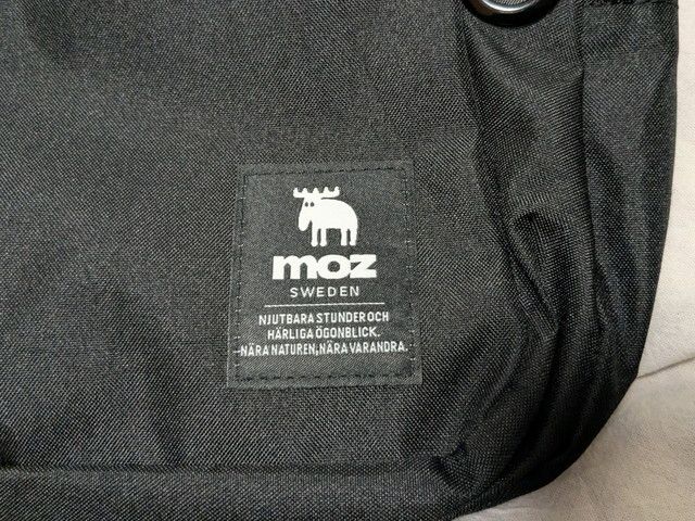 モズワンショルダーのロゴ