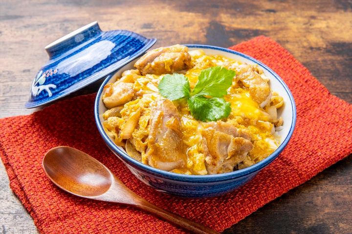 「好きな丼ものの種類」ランキング、男女別＆年代別も！