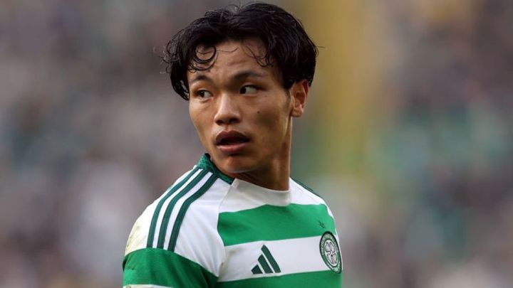 「当然！」「なんて選手だ」 “超絶ミドル弾”の旗手怜央、週間ベストイレブンに選出