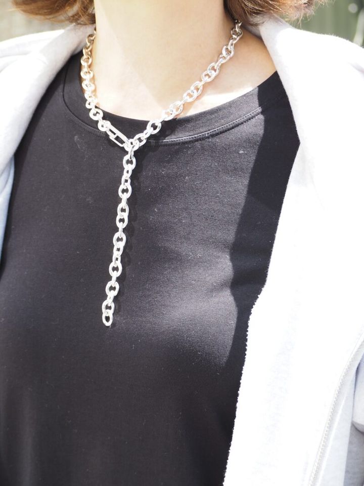 チェーンネックレス
