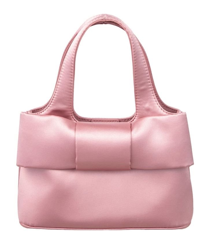 八木アリサとピンク