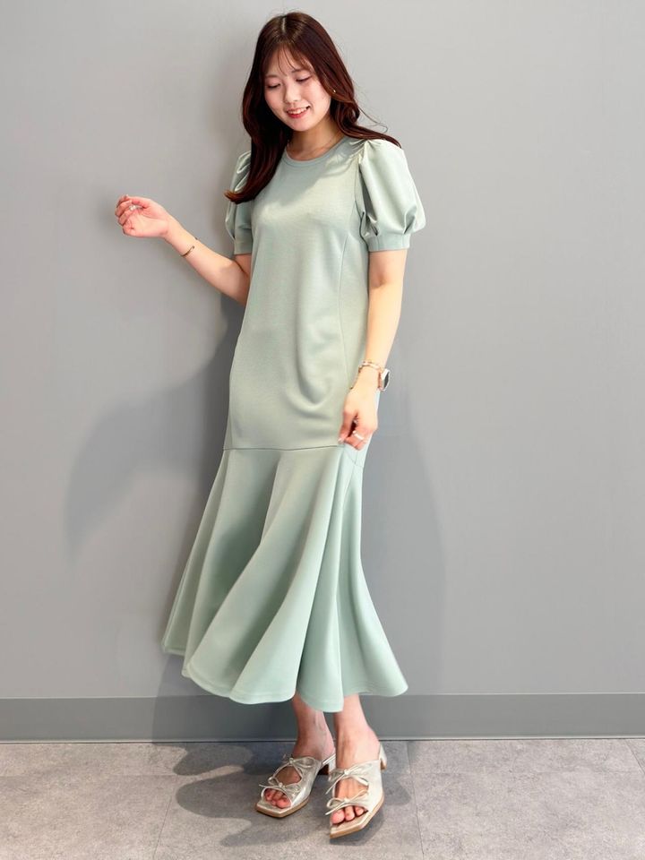 画像2: 出典：GU