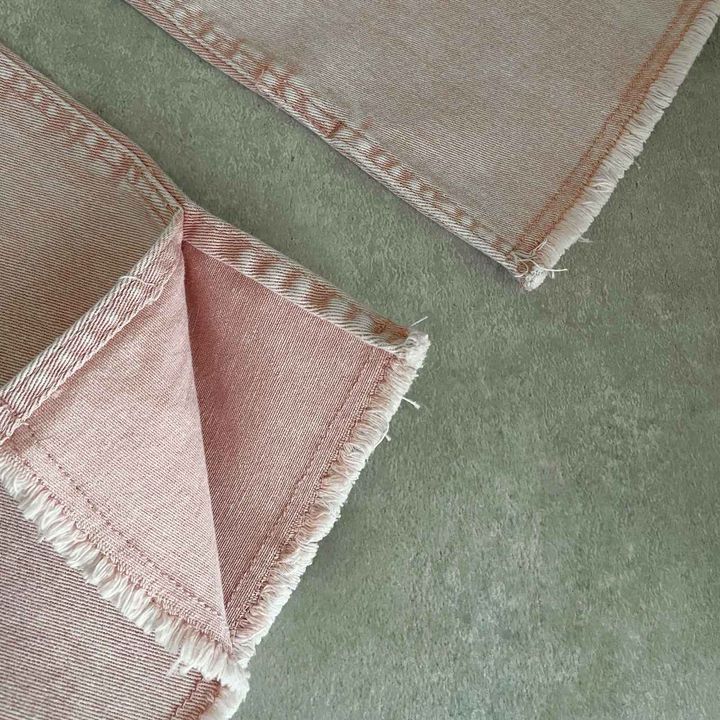 画像: 裾にもこだわりが……