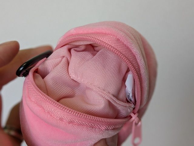 エコバッグを収納できるポーチ